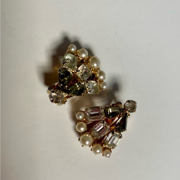 Vintage Bellex Rhinestone Brooch & Clip On Earring Set in Original Box - Picture 9 of 12